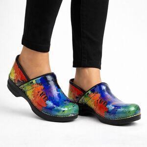 Dansko Clogs Women Size 9.5-10 US 40 EU Art to Wear Patent Leather Slip On Shoes